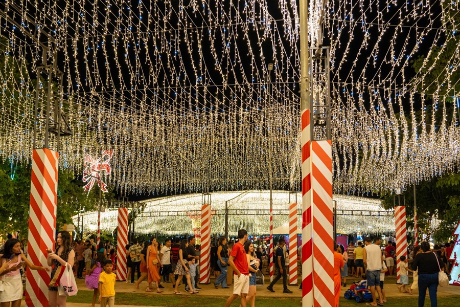 NATAL PORTO LUZ: Chegada de Papai Noel e acendimento da decoração marcam a abertura