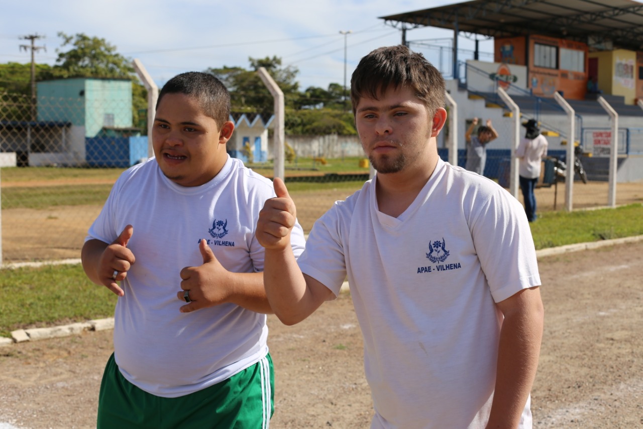 PREPARAÇÃO: Alunos da Apae participam de treinamento e seletivas para os Jogos Paralímpicos