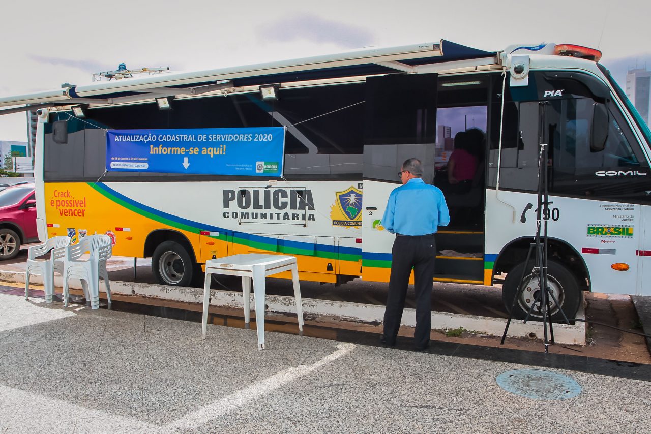 RECADASTRAMENTO: Servidores pendentes e reprovados tem até o dia 16 para regularização