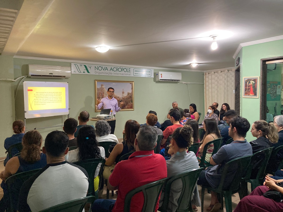 NESTA QUARTA: Nova Acrópole apresenta curso de filosofia com palestra gratuita em Porto Velho