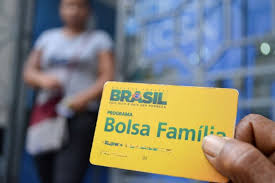 AJUDA: Beneficiários do Bolsa Família começam a receber 3ª parcela de auxílio