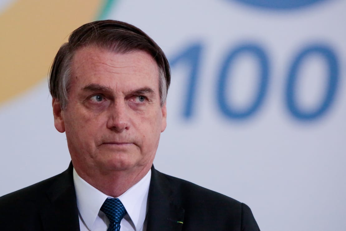 DE NOVO: Bolsonaro vai passar por nova cirurgia no abdômen devido a uma hérnia