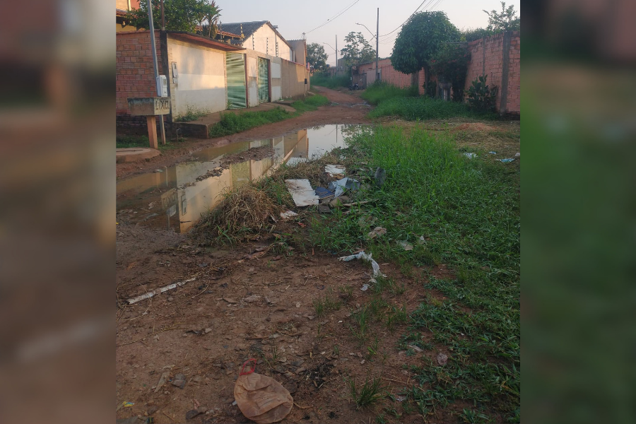 ZÉ PAROCA: Vereador solicita obras para a rua reco reco, no bairro castanheira