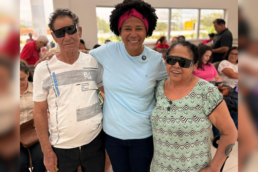 SÍLVIA CRISTINA: Deputada comemora as 5.600 cirurgias de catarata