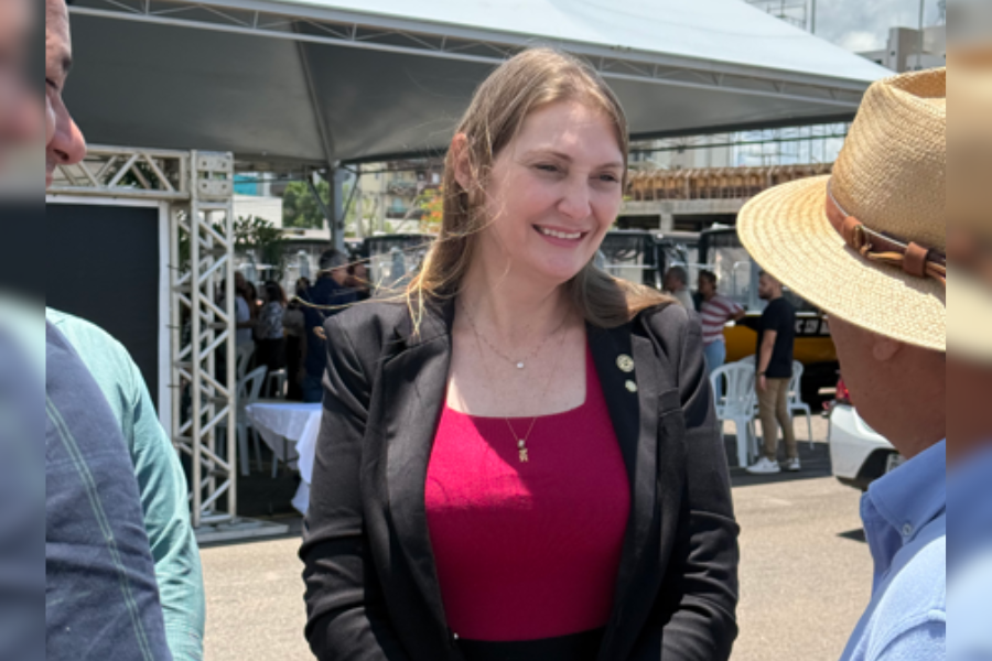 LEBRINHA: Deputada indica construção de salas e banheiros na escola de Costa Marques