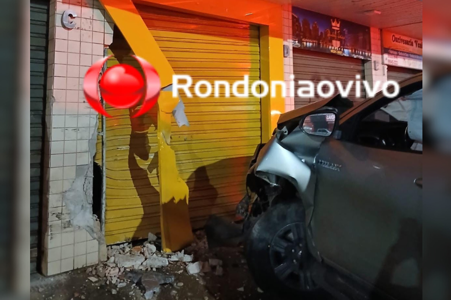 EMBRIAGADO: Servidor público bate Hilux em parede de loja, tenta fugir correndo, mas é preso