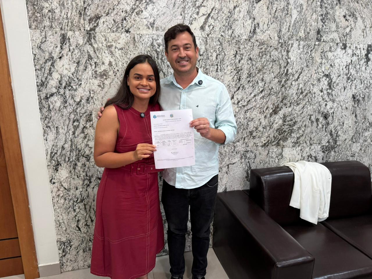 TAISSA SOUSA: Deputada destina R$ 400 mil para aquisição de ambulância em União Bandeirantes