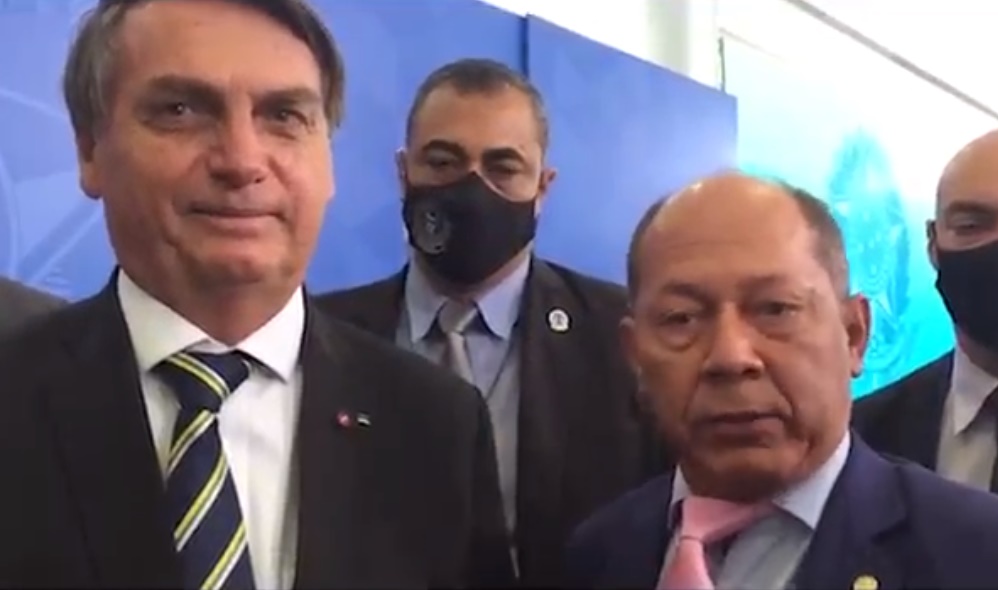 VÍDEO: Chrisóstomo encontra Bolsonaro após redução de contas de luz em Rondônia