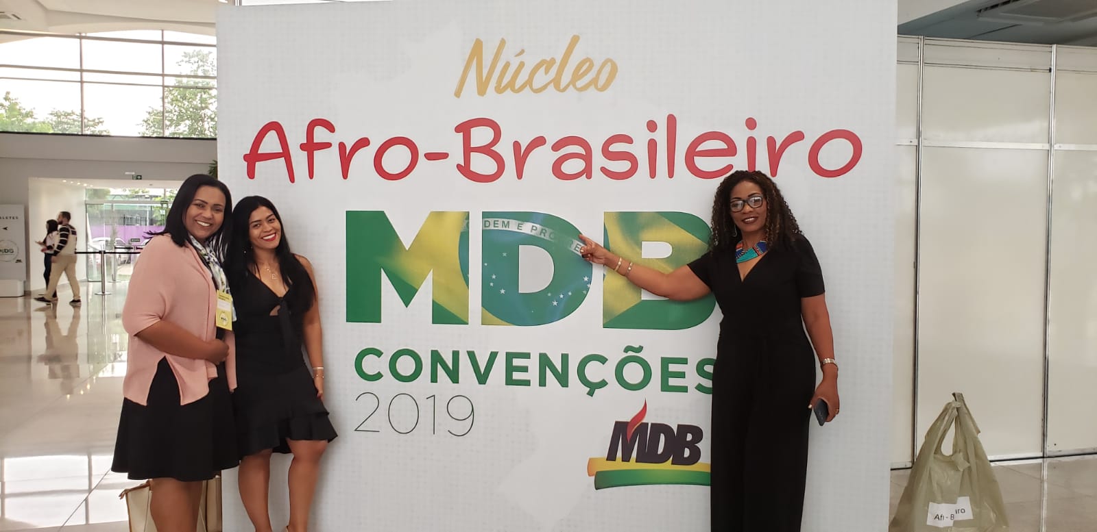 VIAGEM: Joelna Holder Participa de Convenção do MDB em Brasília