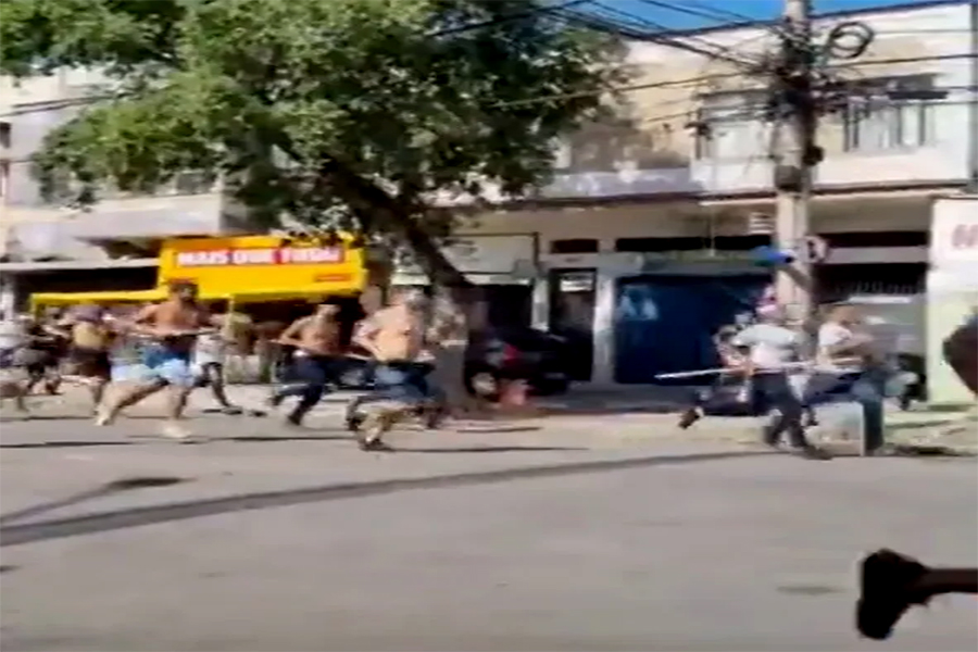 COMANDO VERMELHO: Facção proíbe briga de torcidas em 'seus' territórios