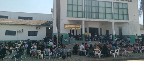 REIVINDICAÇÕES: Professores municipais de Buritis iniciam greve nesta segunda-feira (17)