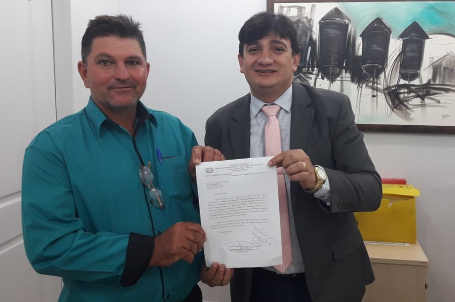 AQUISIÇÃO: Cleiton Roque confirma emenda para atender Educação de Novo Horizonte