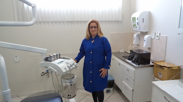 ODONTOLOGIA: Cirurgiã-dentista da Astir explica o que é endodontia