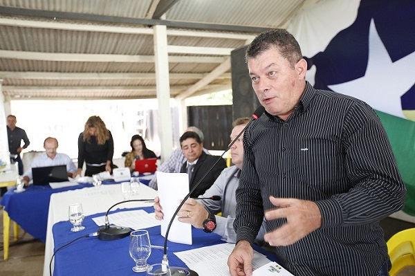 REIVINDICAÇÃO:  Edson Martins participa de audiência que debate emancipação de Nova Dimensão