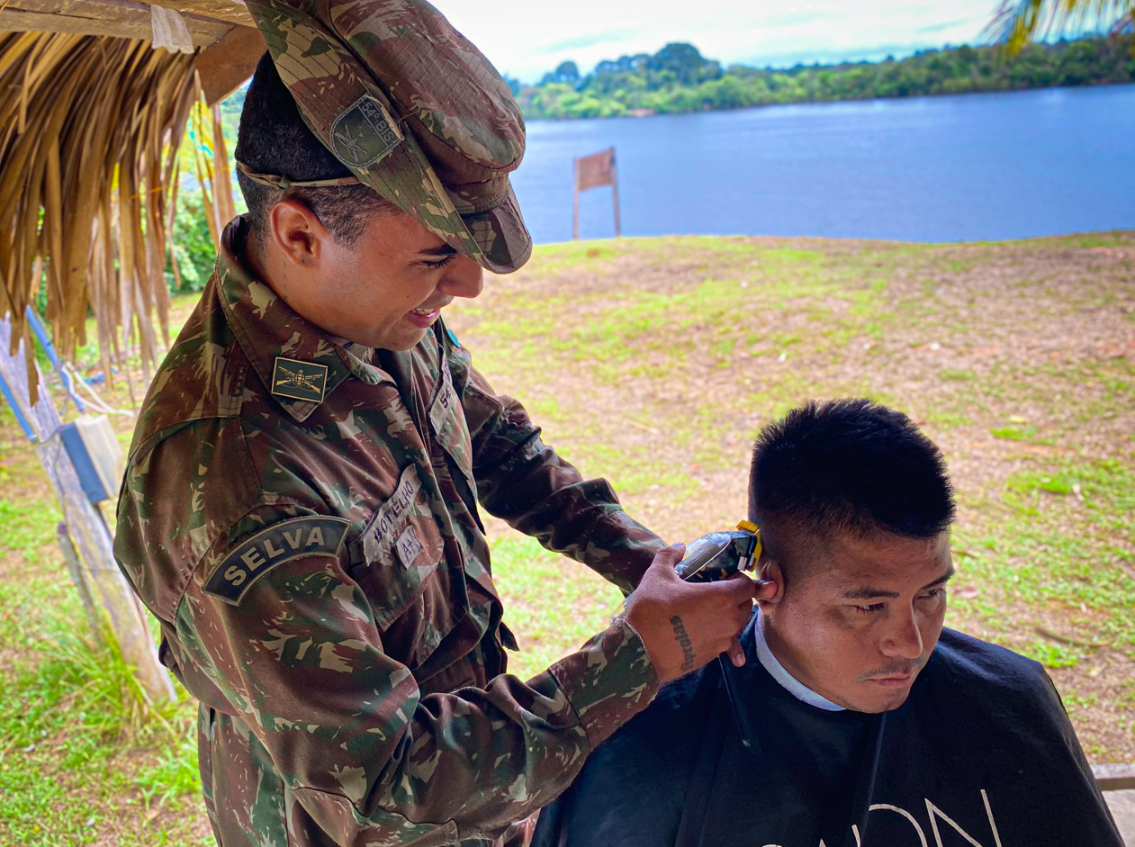 ASSISTÊNCIA: Militares da 17ª Brigada participam de Ação Cívico Social