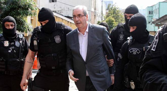 EM BANGU: Eduardo Cunha alega aneurisma cerebral e pede prisão domiciliar no Rio