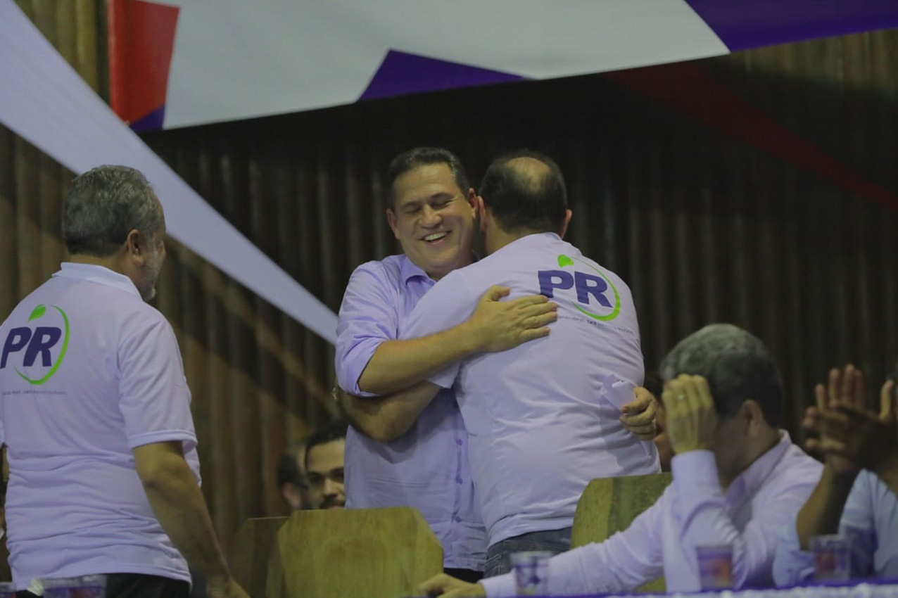 ALIANÇAS: Maurão participa de pré-convenção e diz que partidos podem caminhar juntos