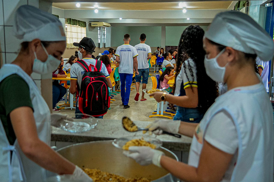 RECURSOS: Governo de RO investe R$ 12 milhões para melhorar qualidade da merenda escolar