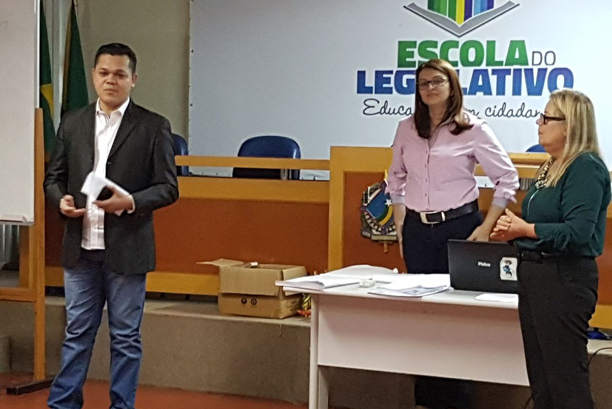 Escola do Legislativo realiza Semana Pedagógica