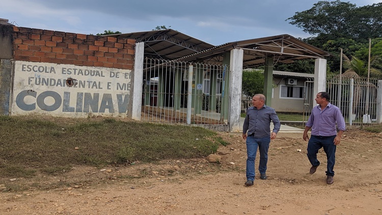 EM CORUMBIARA: Recursos destinados por Ezequiel Neiva garante reforma elétrica em escola