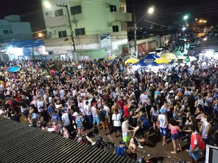 CARNAVAL: Mais uma mulher é surrada pelo marido durante desfile de bloco na capital