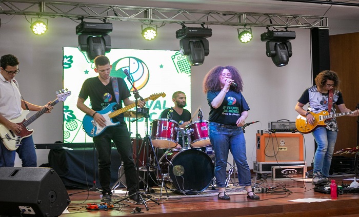     Festival de Música Portal da Amazônia valoriza artistas autorais em RO