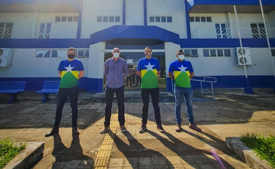 DEPUTADO: Eyder Brasil acompanha andamento da obra do 'Tudo Aqui' em Ariquemes