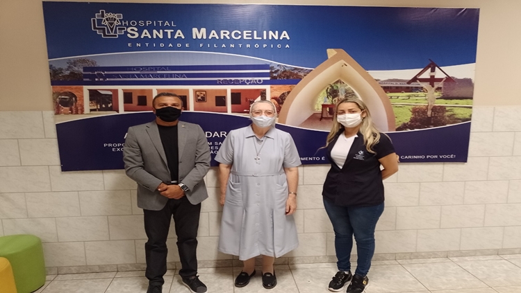 Deputado Alex Silva visita hospital Santa Marcelina