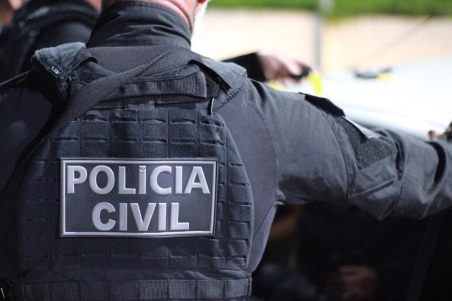FUGA ALUCINADA: Após perseguição intensa, traficante é preso com mais de 30 quilos de droga 
