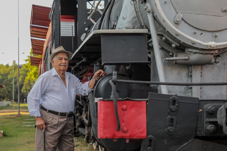 CELEBRAÇÃO: Aos 104 anos, Armando é uma alegre testemunha da história de Porto Velho