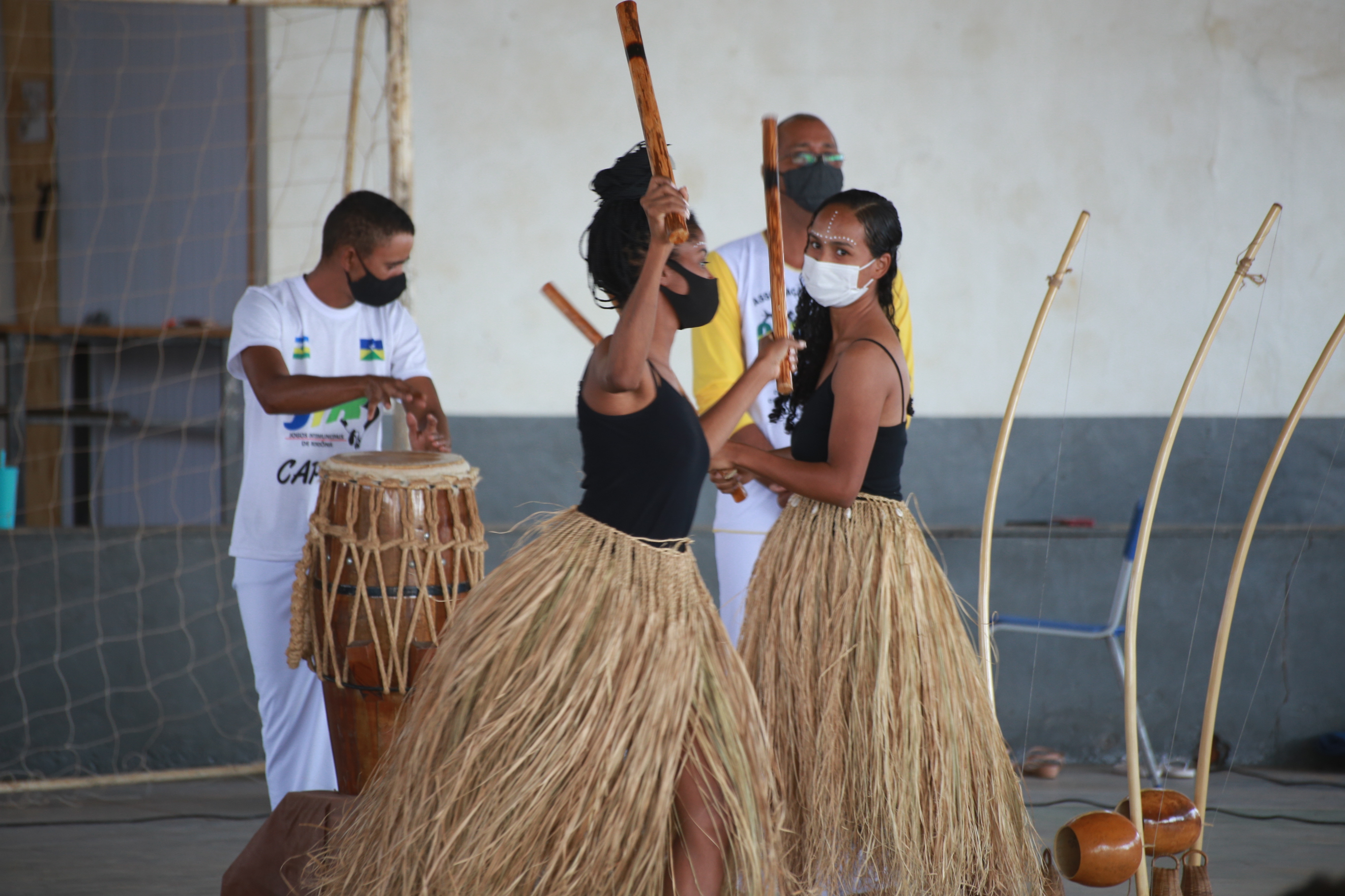 RECONSTRUÍNDO O QUILOMBO: Oficina de dança ajuda a fortalecer a cultura afro-brasileira 