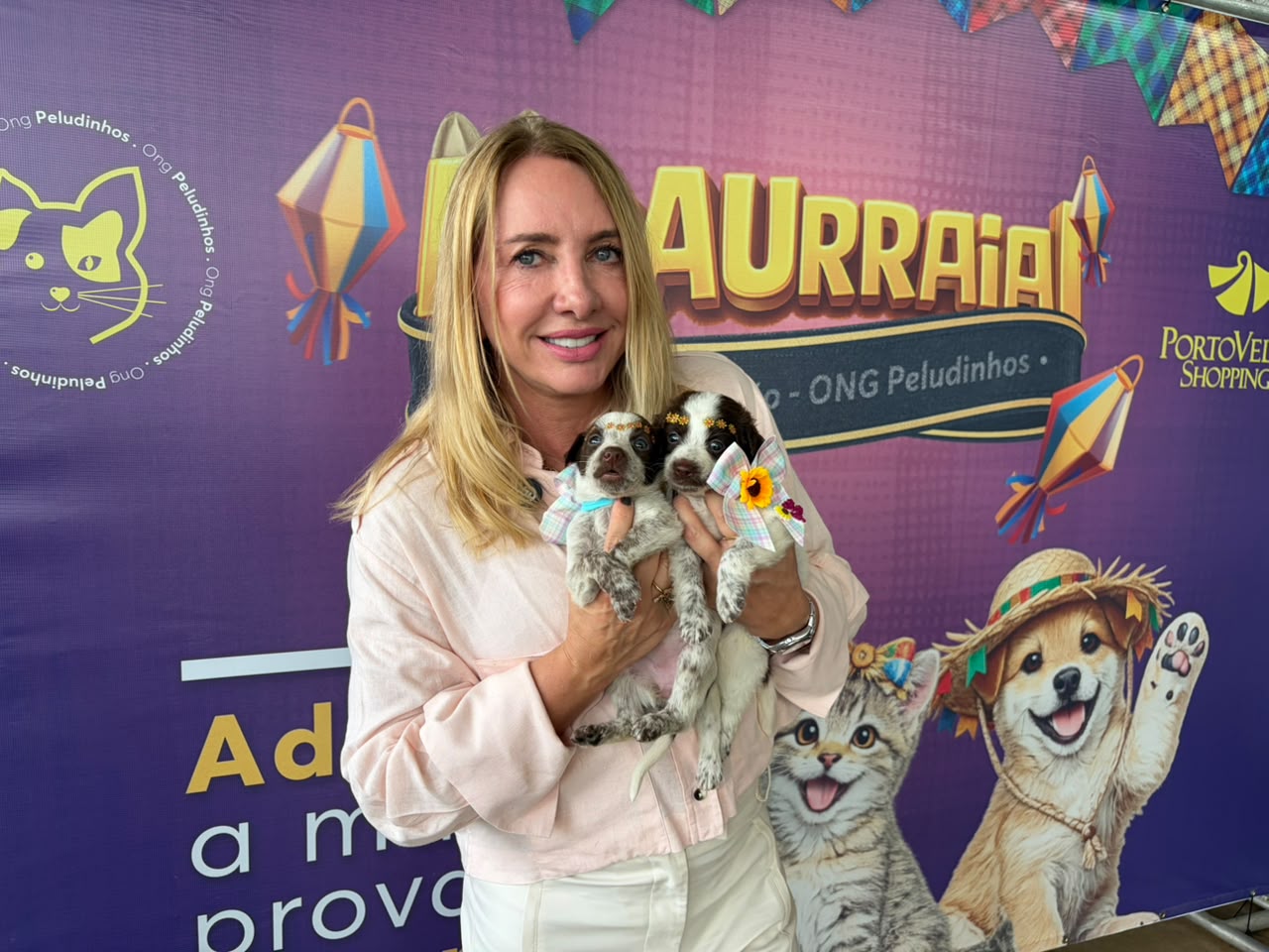 IEDA CHAVES: Deputada prestigia feira de adoção pet em PVH com dezenas de animais acolhidos