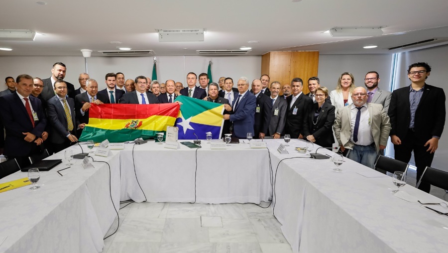 PALÁCIO DO PLANALTO: Coronel Chrisóstomo lidera reunião de empresários com Jair Bolsonaro