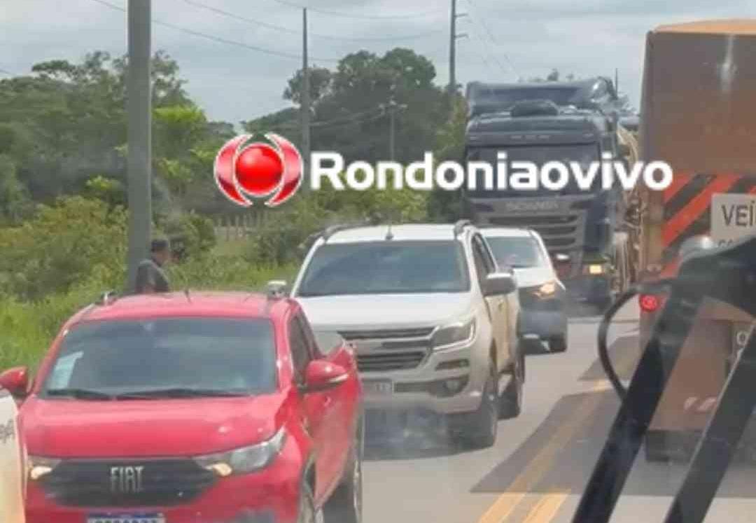 CANDEIAS: Trecho da BR-364 é liberado após acidente com tombamento de carreta 