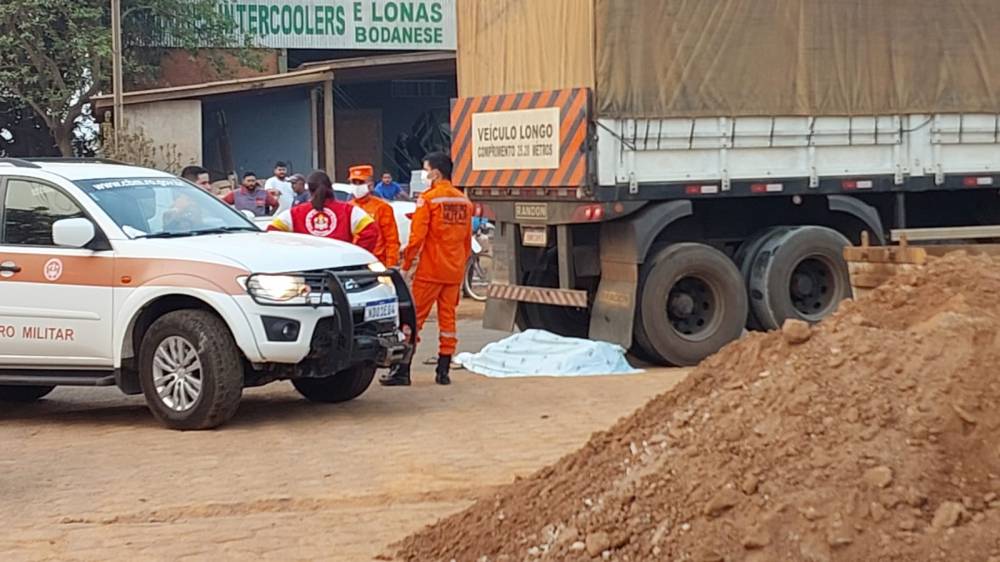 TRÁGICO: Estudante morre após ser atropelado por carreta em Vilhena