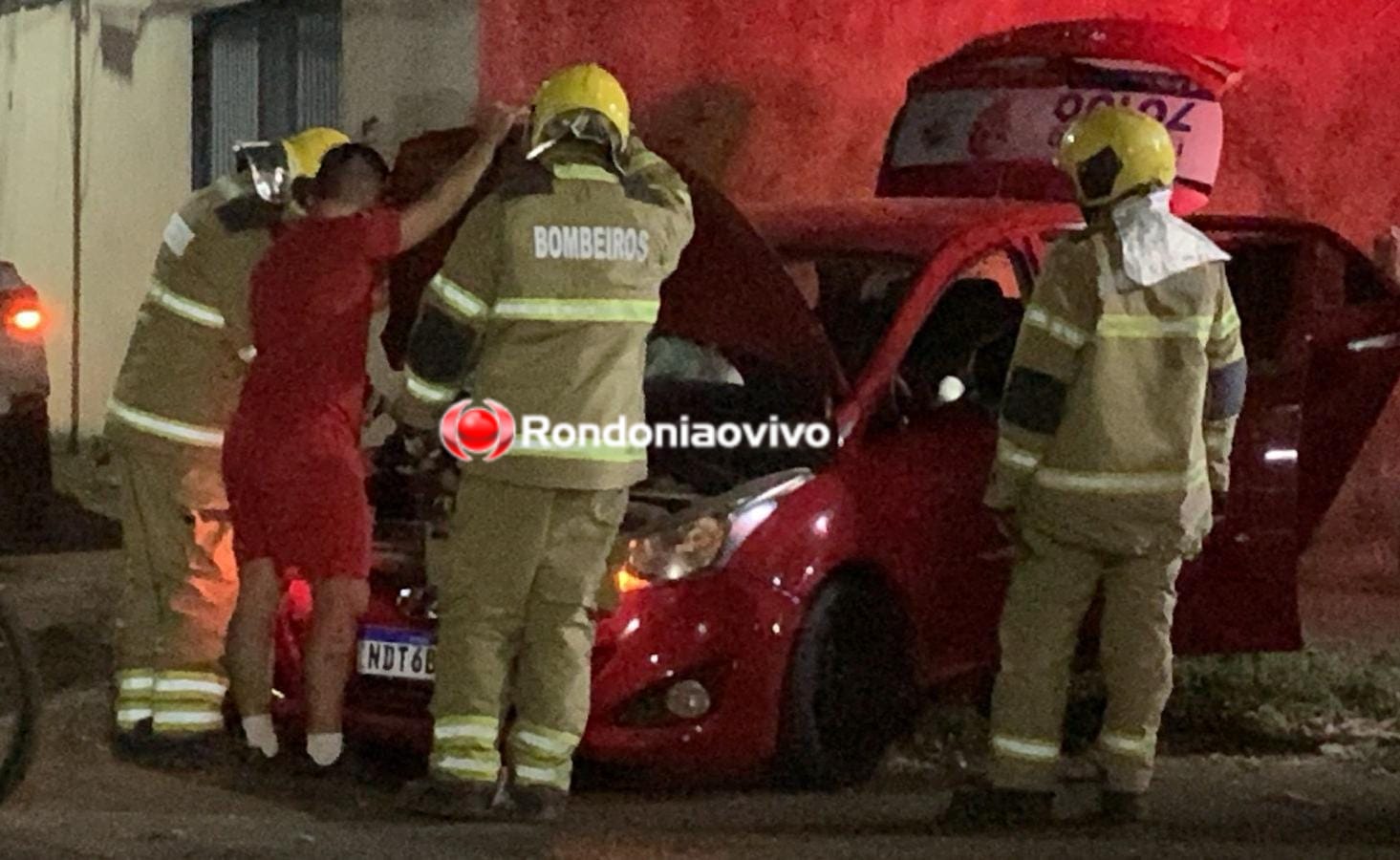 SUSTO: Mulher fica ferida em acidente e Bombeiros são acionados após carro pegar fogo