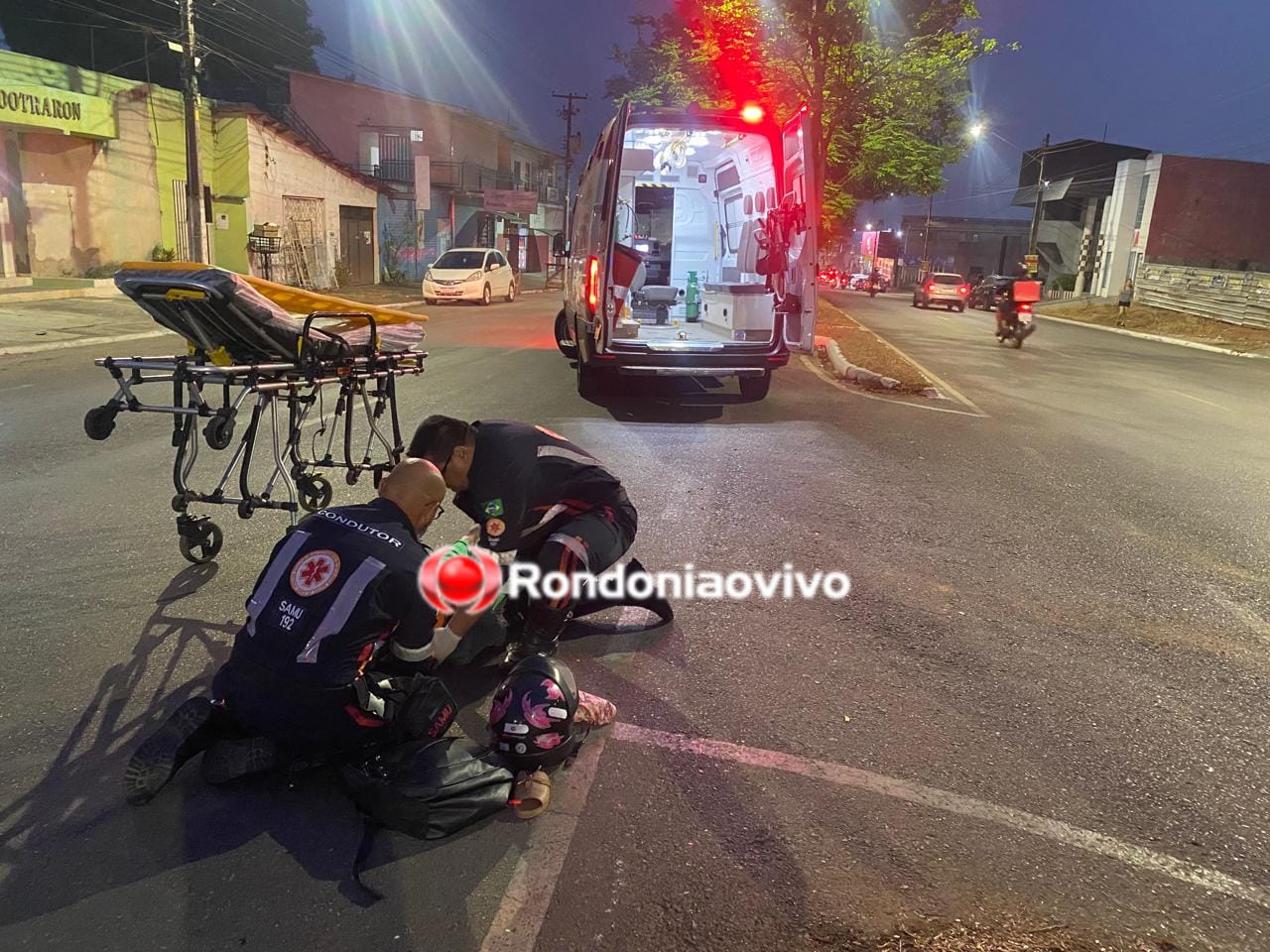 MOTOCICLISTA: Jovem de 23 anos sofre ferimentos após acidente na Avenida Rio Madeira 