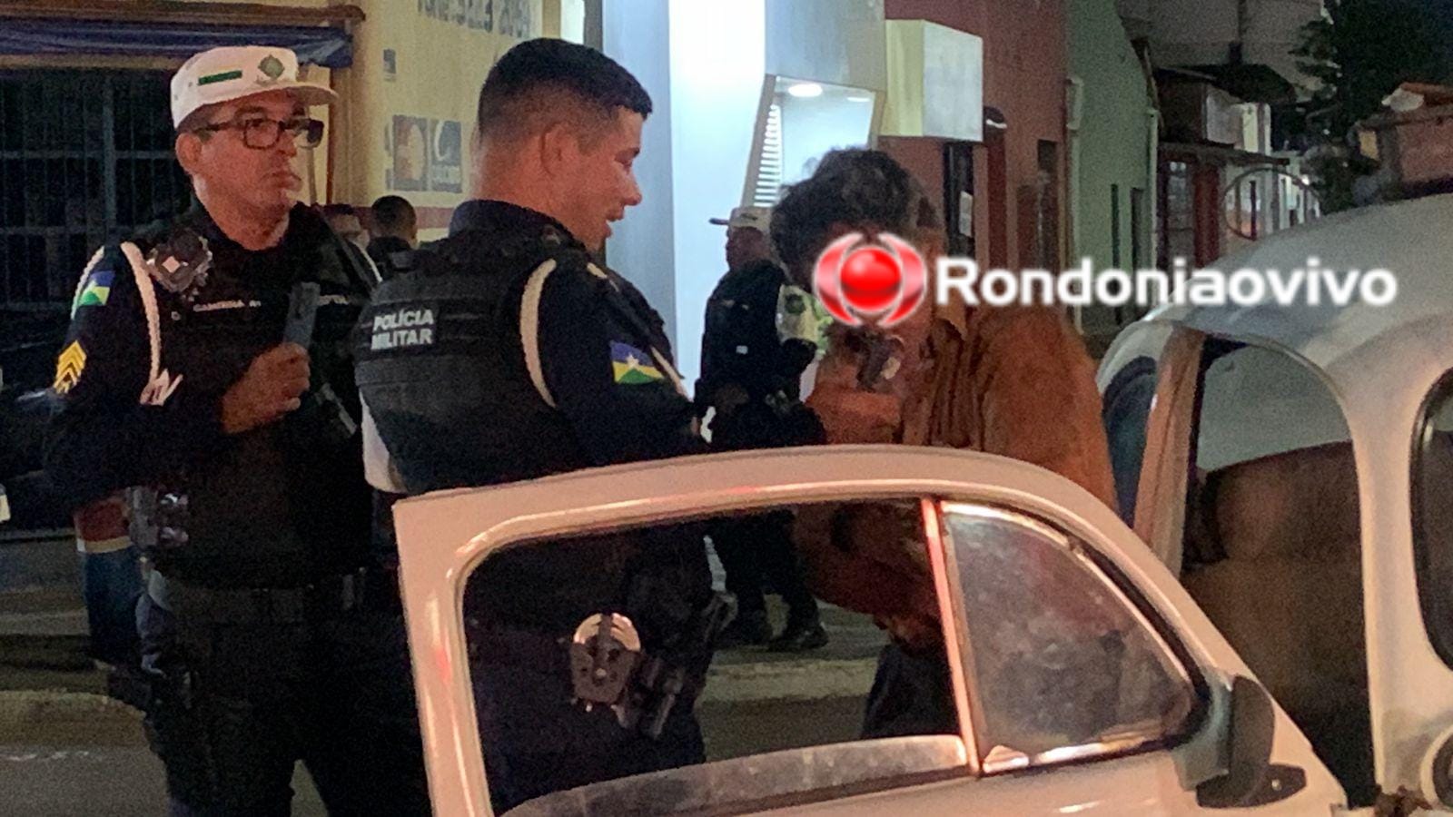 NO 'FUSCÃO': Idoso de 76 anos avança cruzamento, provoca acidente e acaba preso