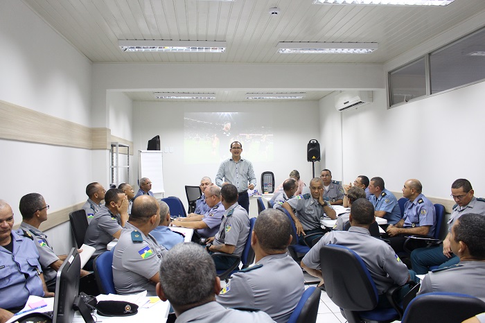 CAPACITAÇÃO: Sebrae na orientação a Alunos Oficiais que se preparam para avançar na carreira