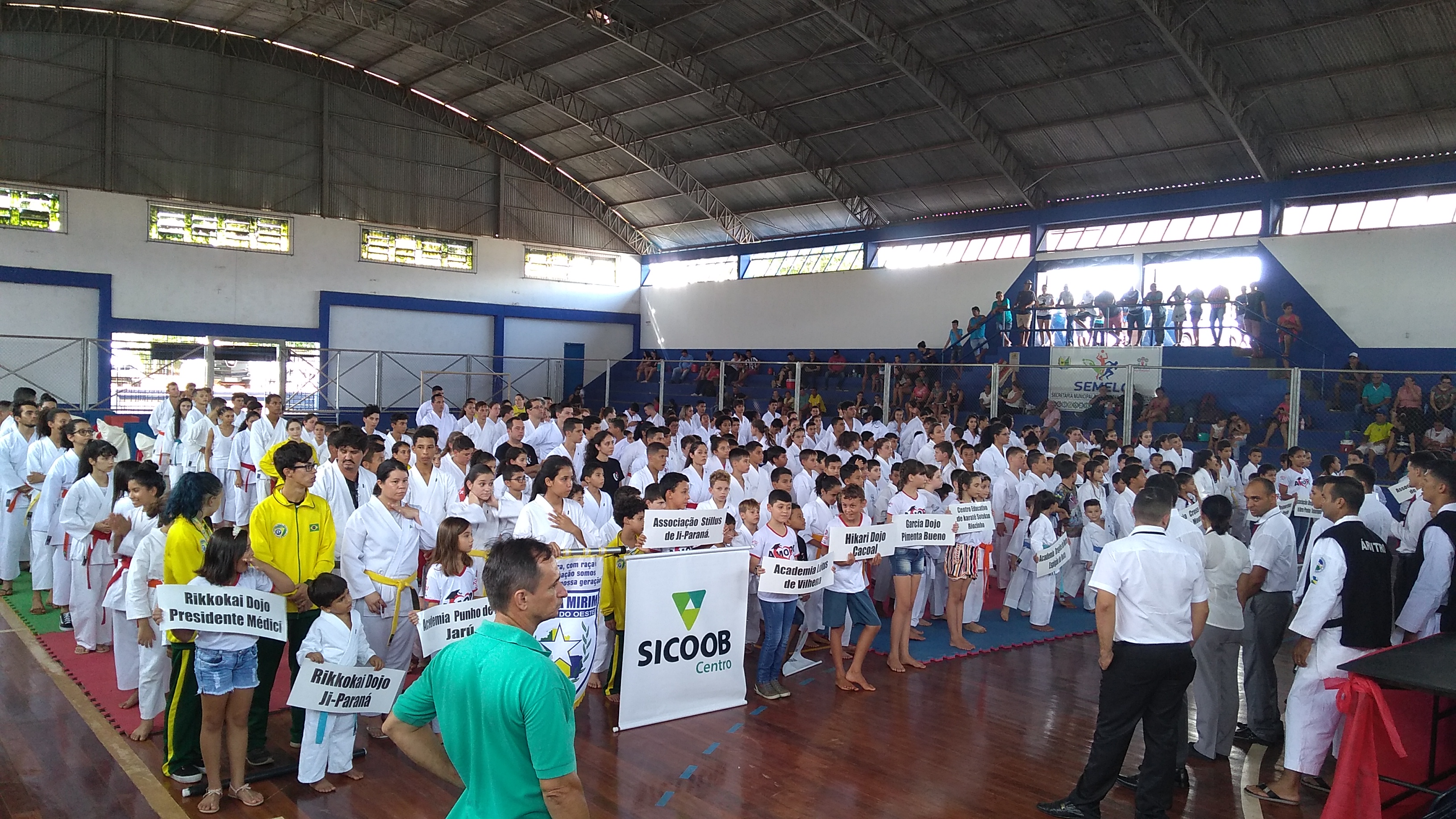 PREMIAÇÃO: Terceira etapa do estadual de karate esportivo 2019 é realizada em RO