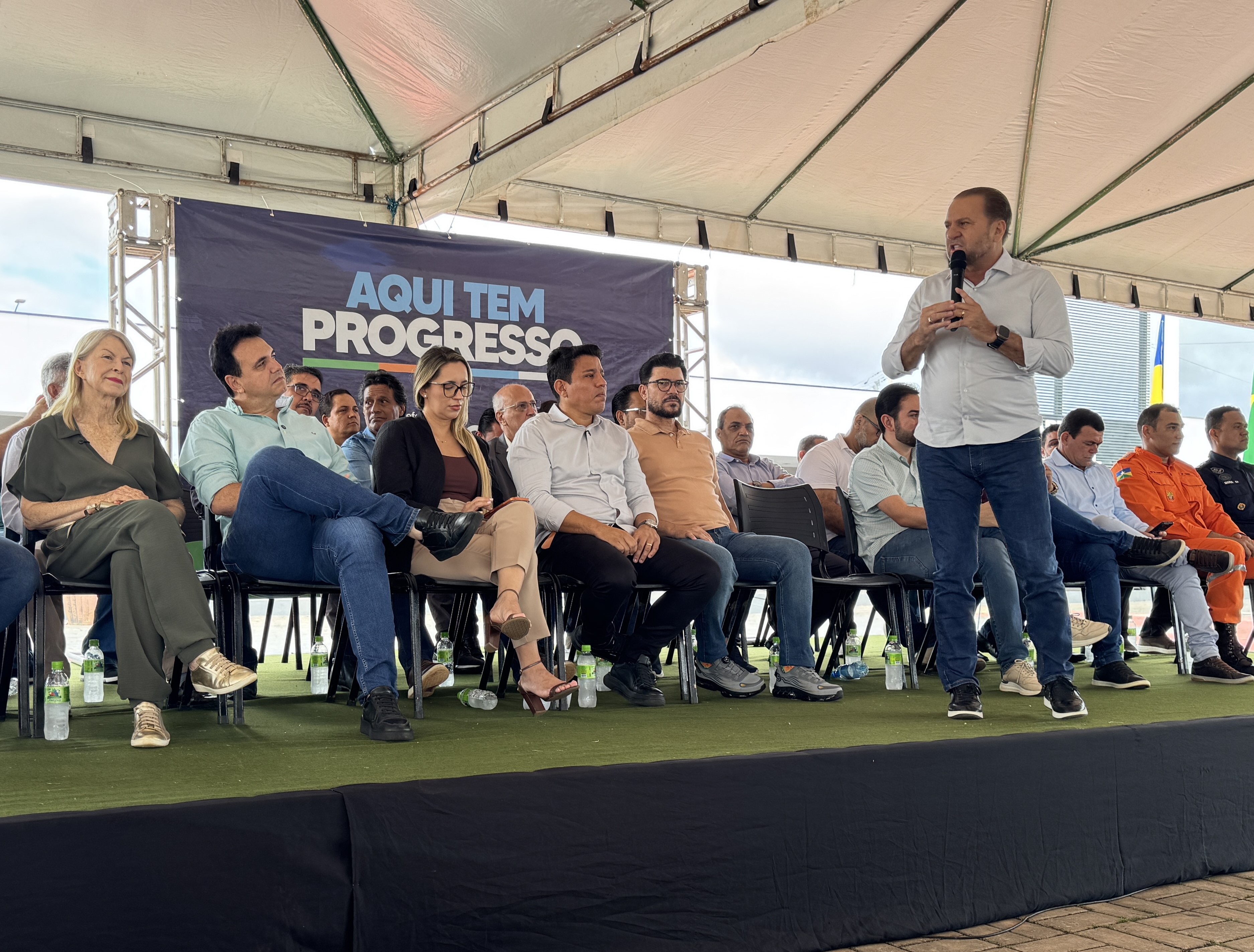 CIRONE DEIRÓ: Deputado diz que Fúria administra Cacoal com maestria