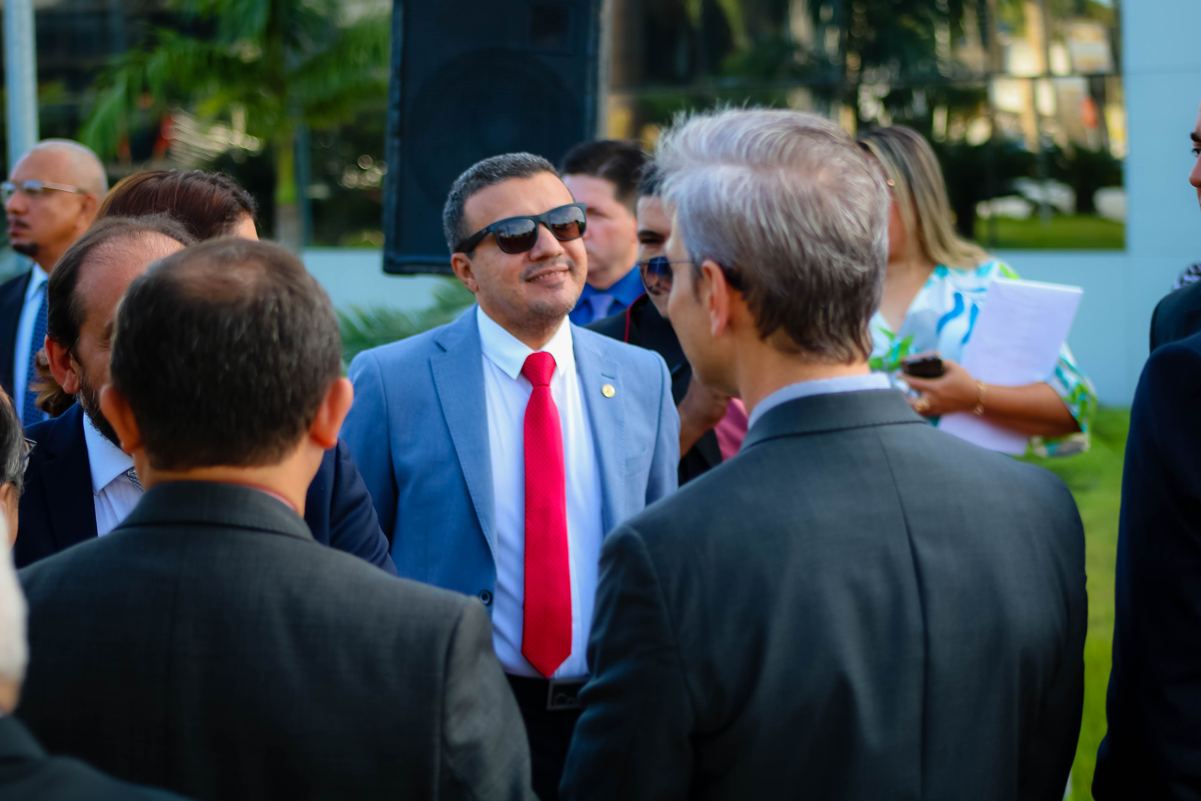 BANDEIRA: Alex Silva participa de ato cívico na Assembleia Legislativa de Rondônia