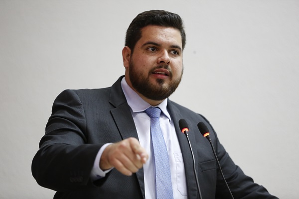 1º TURNO: Jean Oliveira parabeniza os deputados e senadores eleitos em Rondônia