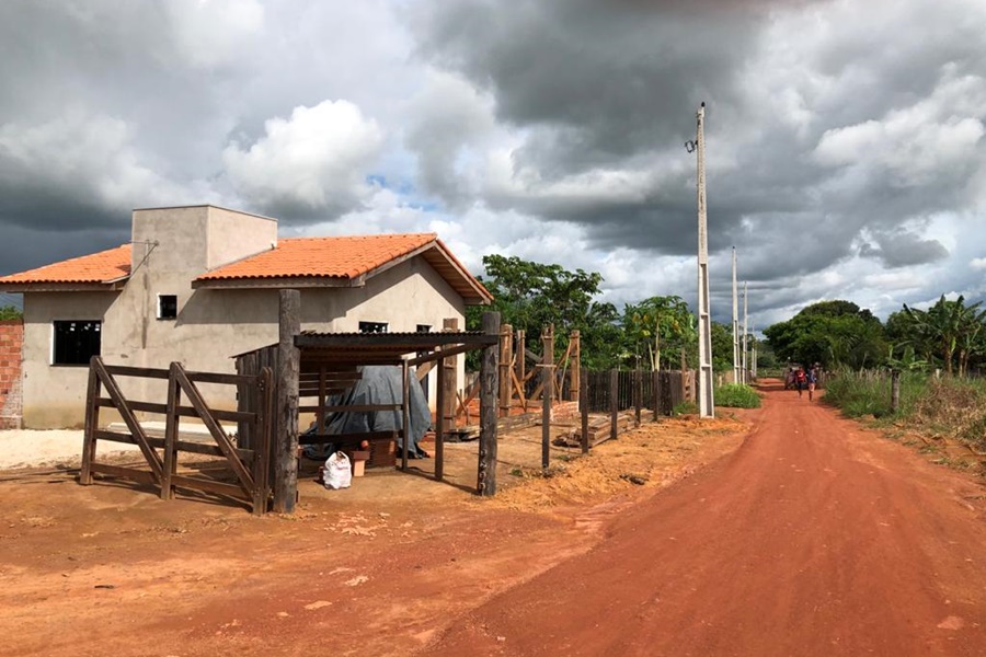 LUZ PARA TODOS: Programa já atendeu 12 mil famílias em Rondônia e atenderá mais 10 mil até 2025