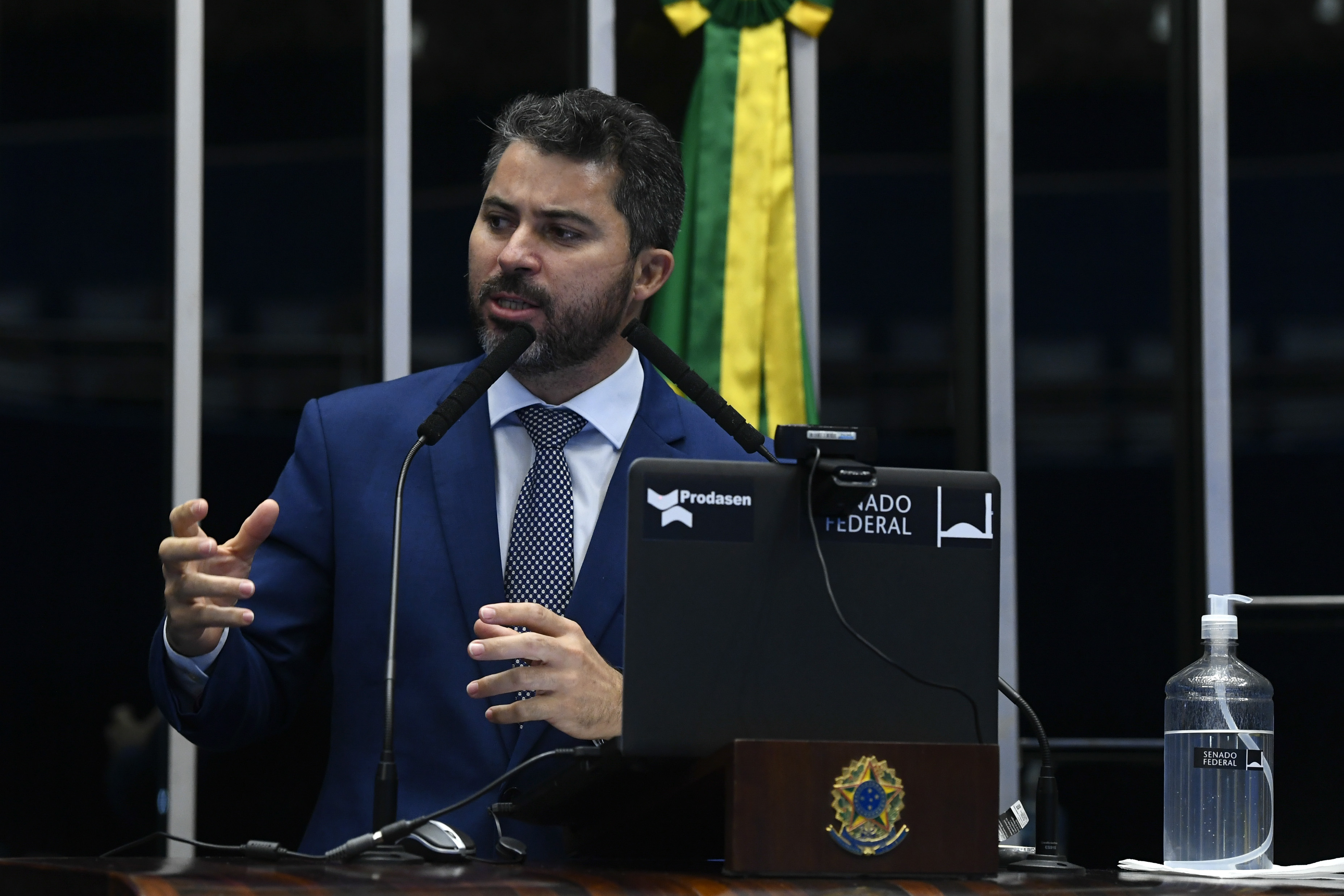 PRESENCIAL: Marcos Rogério critica decisão do STF sobre depoimento de Bolsonaro