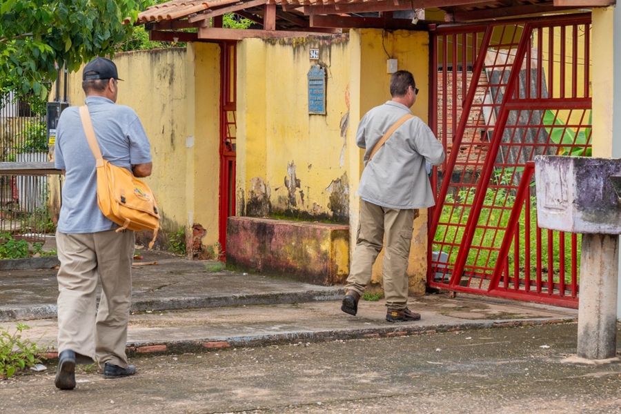 COMBATE À DENGUE: Prefeitura intensifica fiscalização em bairros com altos índices de contaminação