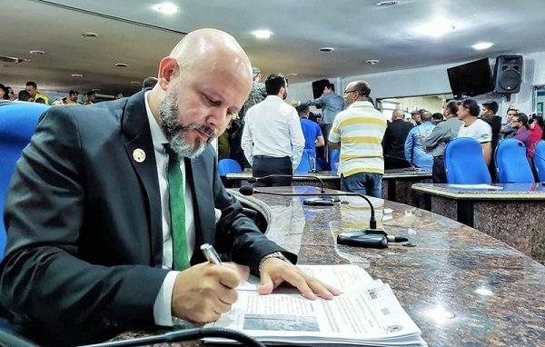 ATUAÇÃO: Aleks Palitot é apontado como vereador destaque por instituto mineiro