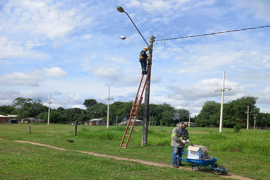 LUZ: Prefeitura garante 100% de iluminação pública ao distrito de Nazaré