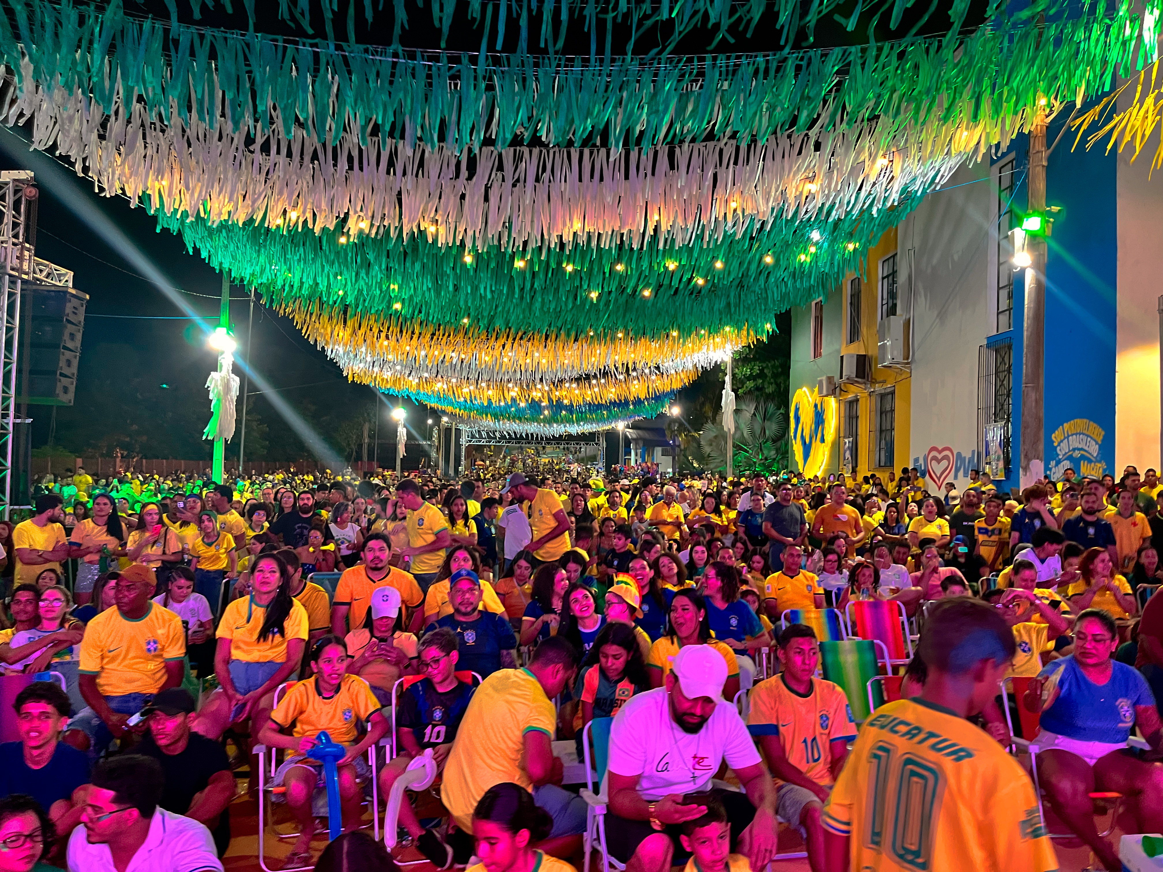 É HOJE!: Rua do Hexa recebe torcida para jogo do Brasil na Copa do Mundo