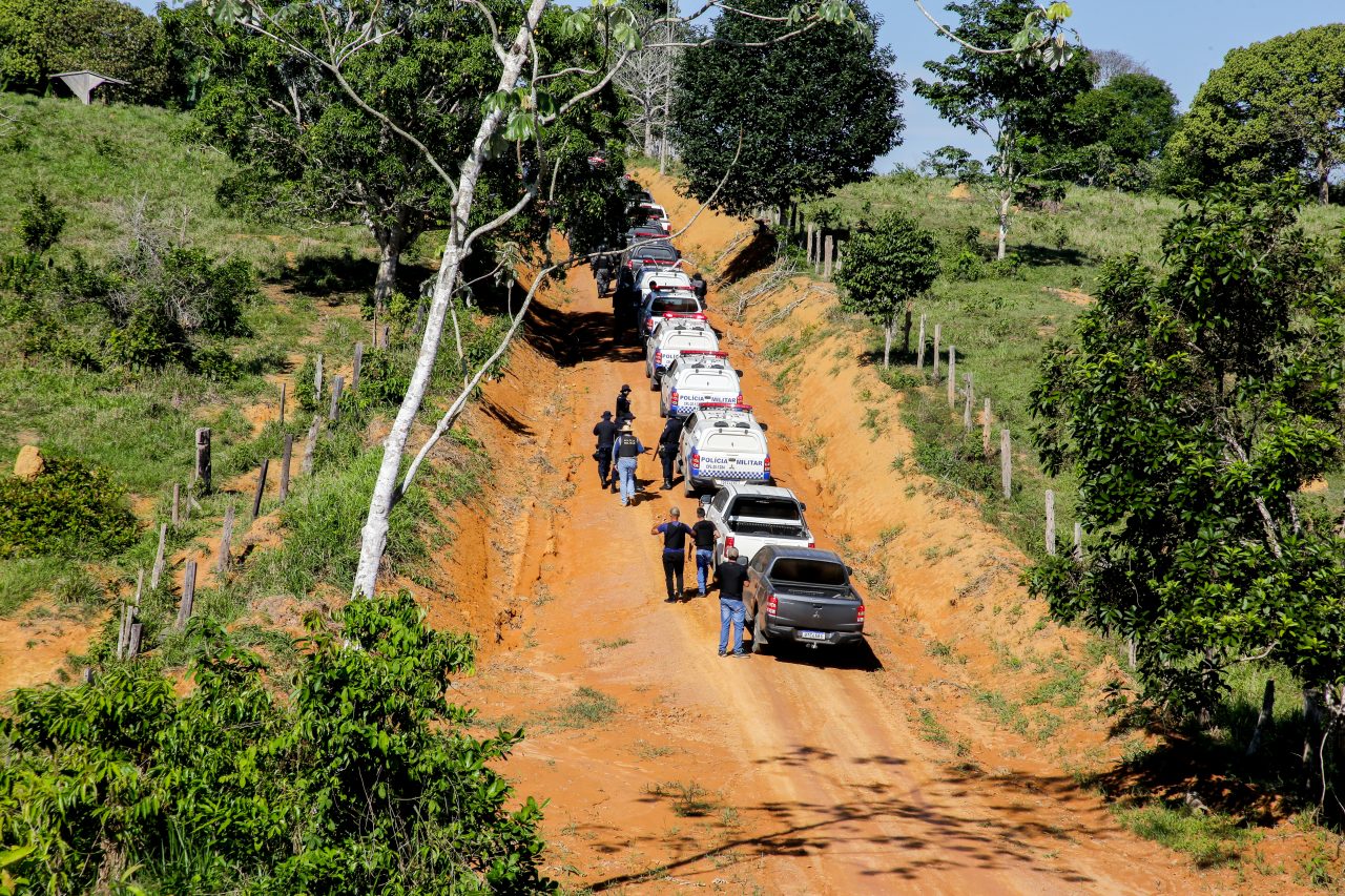 EM RESERVA: Governo dá apoio logístico e assistencial à operação de retirada de invasores 